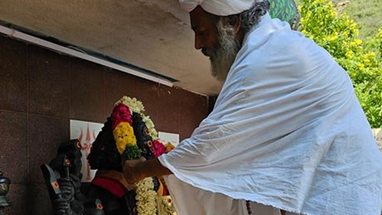 Nandhiji